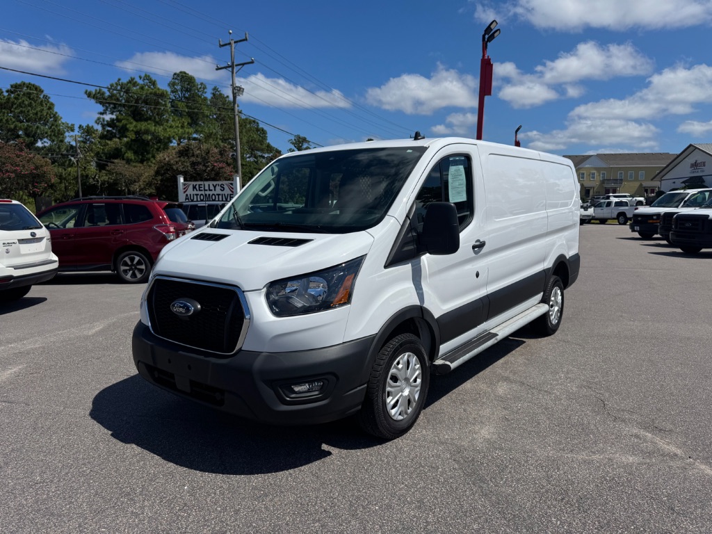 2024 Ford Transit Van Base's photo