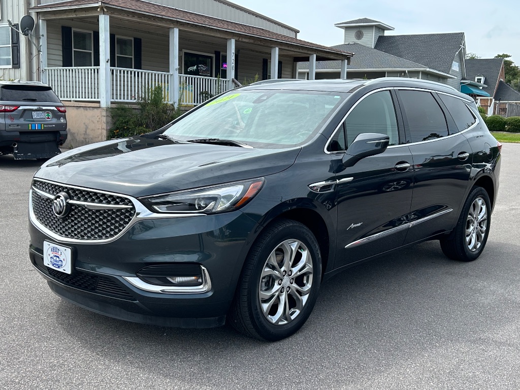 2021 Buick Enclave Avenir's photo