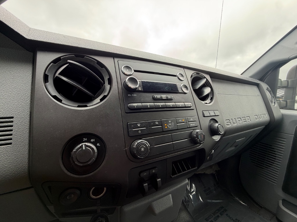 2016 Ford F-450 Super Duty XL - Photo 12