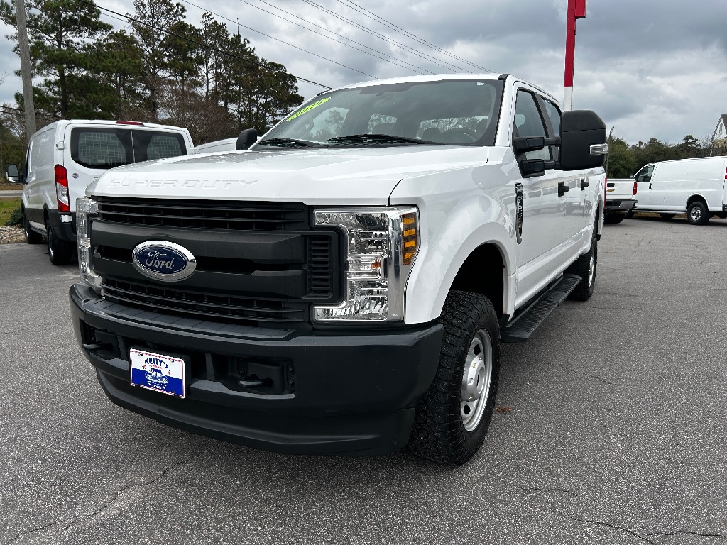 2019 Ford F-250 Super Duty XL's photo