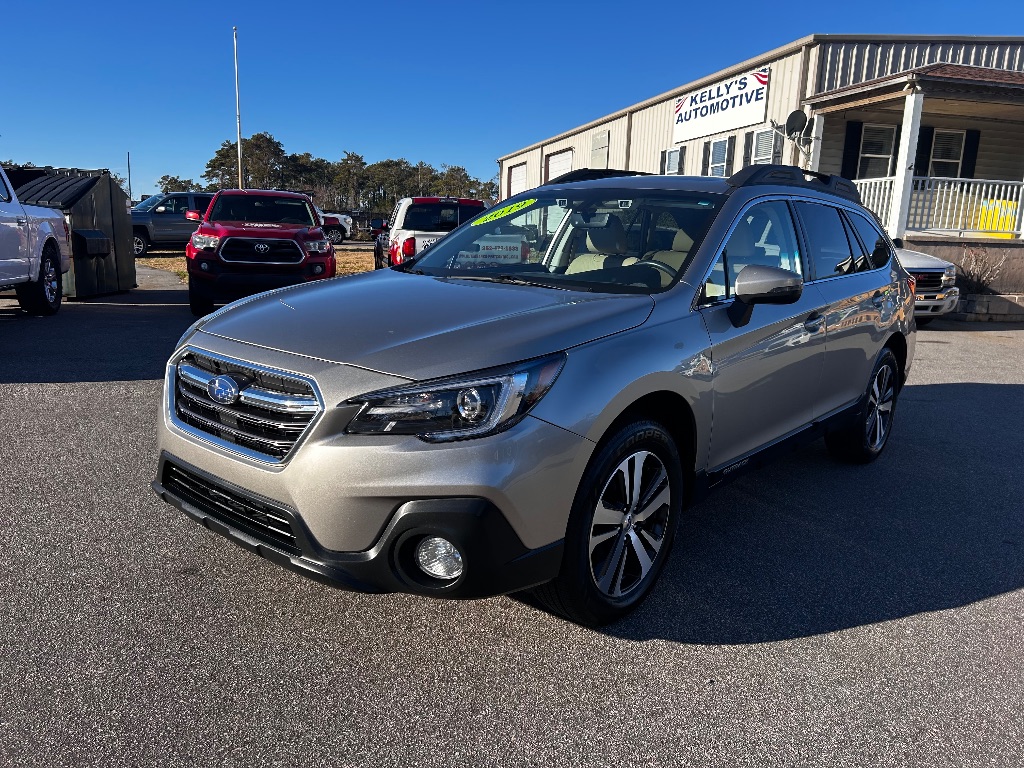 2019 Subaru Outback Limited's photo