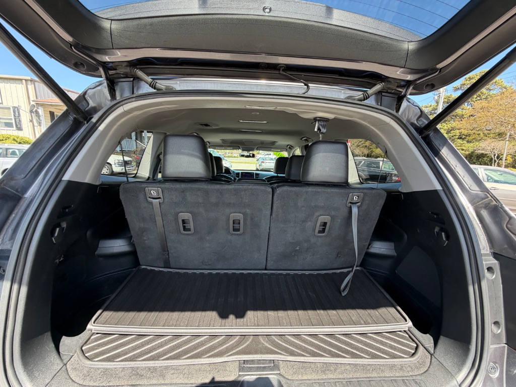 2017 Honda Pilot EX-L - Photo 16