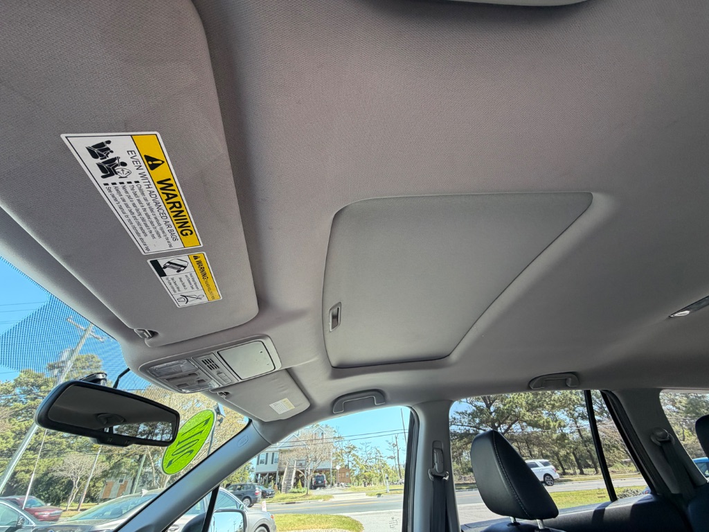2017 Honda Pilot EX-L - Photo 13