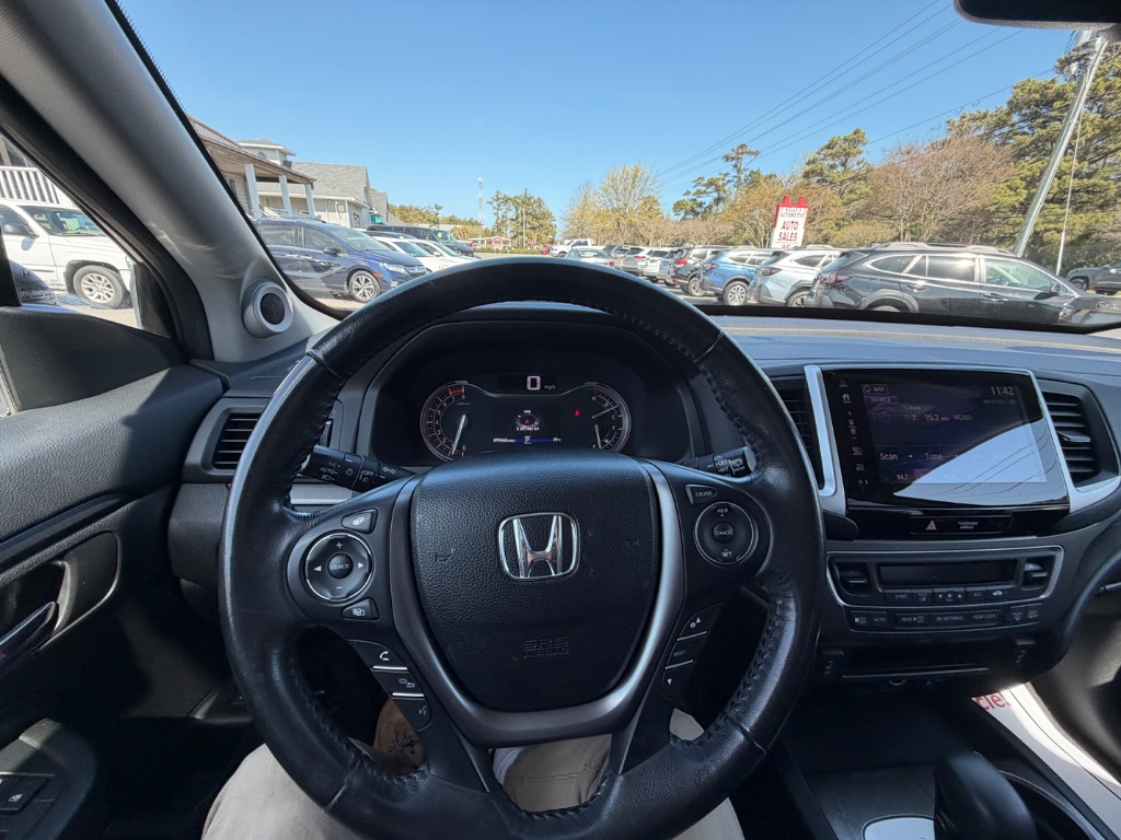 2017 Honda Pilot EX-L - Photo 10