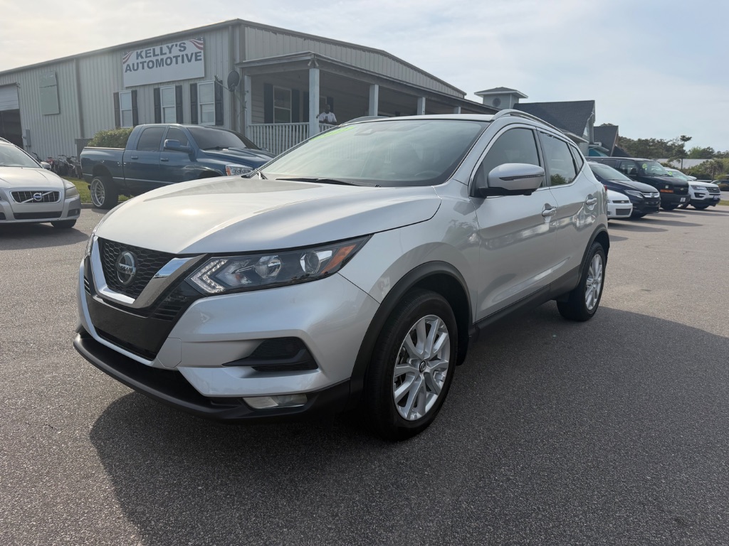 2022 Nissan Rogue Sport SV